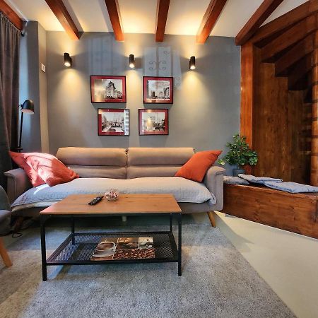 The-Point Lovely Studio In Center Of Bucharest Luaran gambar