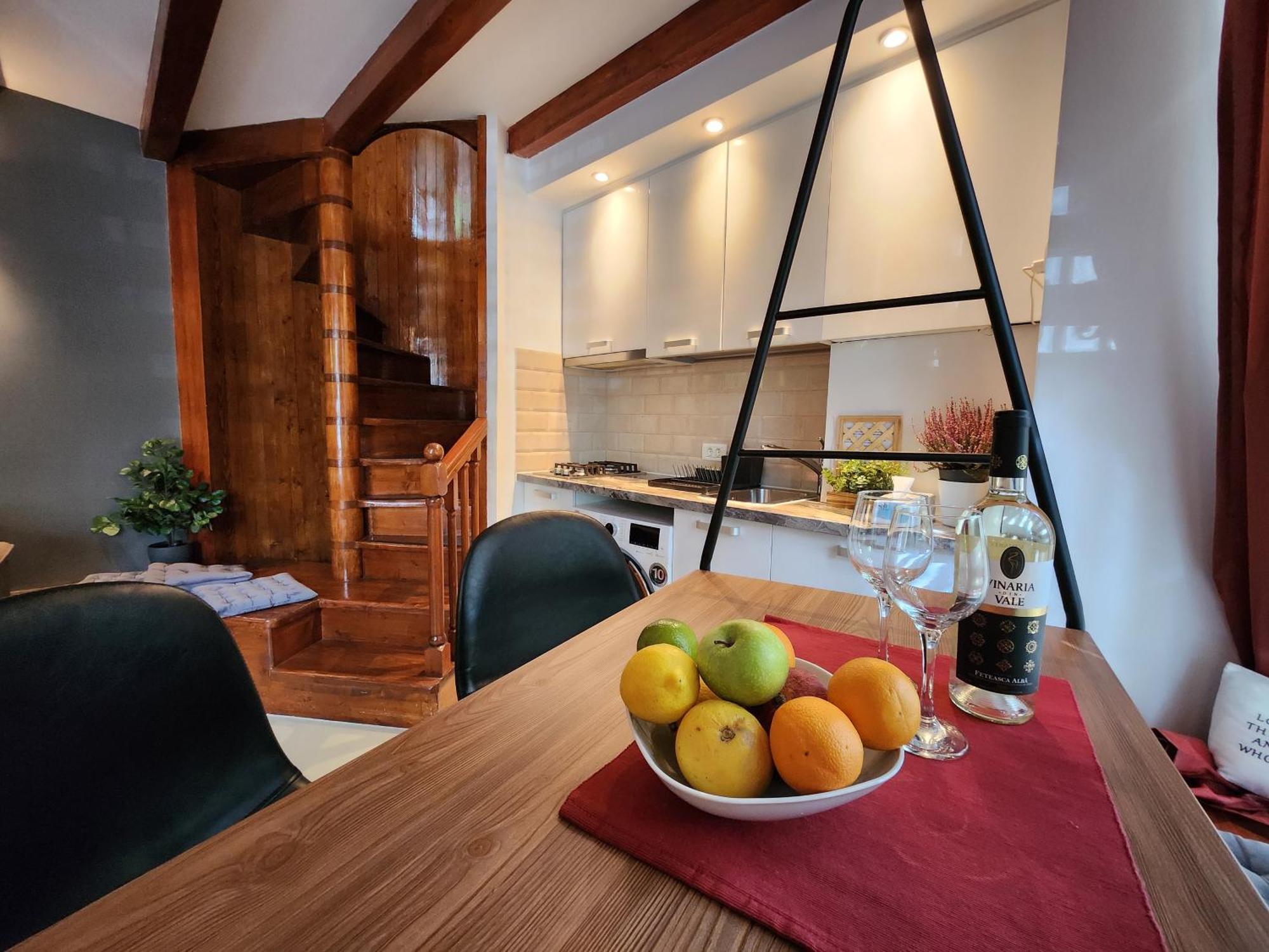 The-Point Lovely Studio In Center Of Bucharest Bilik gambar